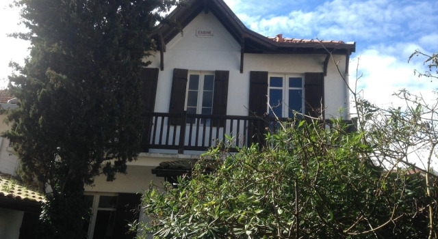 Villa des T, Забронировать Вилла Коттеджи Бассен-д'Аркашон, Коттедж