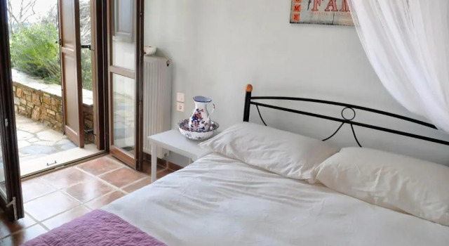 Centaur Suites & Maisonettes, Book Hotel Miléai 