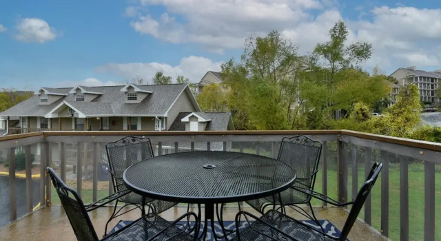 Номер Standard Memory Maker Condo - Great Location - Updated - Walk to Restaurant and Store!