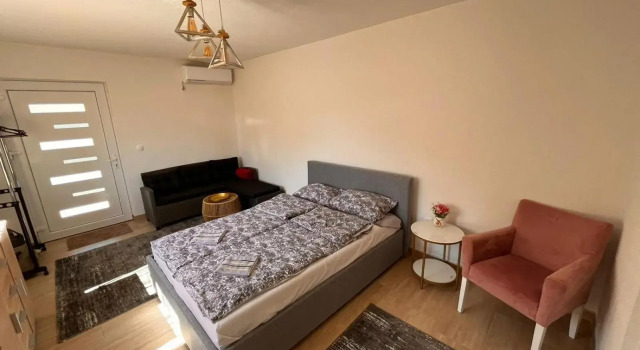 City apartment 2, Забронировать Апартаменты/квартира Отели Високо с парковкой, Парковка