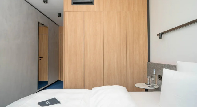 Iş çift kişilik oda GREFIS Hotel
