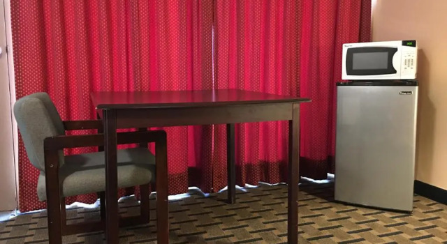 Номер Standard с балконом Marion Gray Plaza Motel