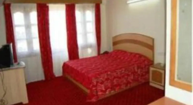 Hotel Dawer Heaven, Забронировать Отель Сринагар Jammu & Kashmir Ski