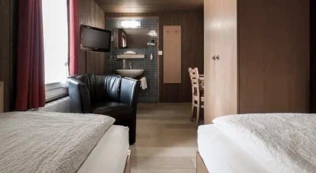 Economy Kahden hengen huone Hotel Rössli