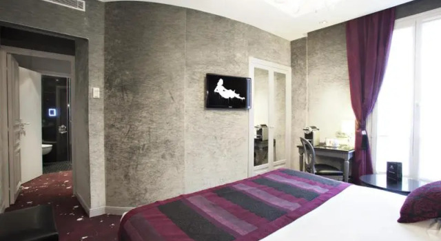 Двухместный номер Standard с балконом Maison Albar- Le Champs-Elysées