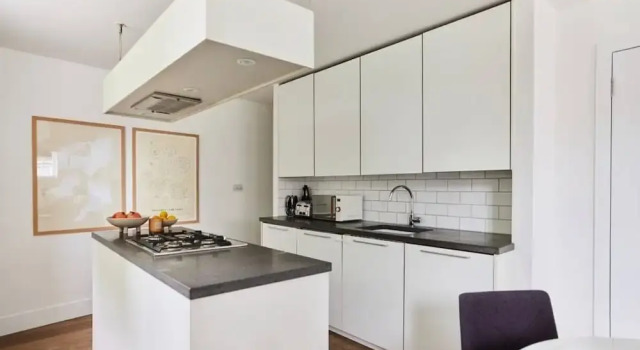 Апартаменты The Ravenscourt Park Escape - Bright 2Bdr Flat