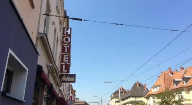 Hotel Ariana