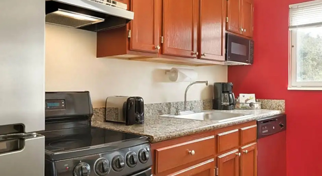 Четырёхместный люкс с 2 комнатами TownePlace Suites Boca Raton