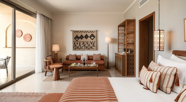 Двухместный номер Deluxe с видом на бассейн Sakhra Hotel & Spa, Almaza Bay