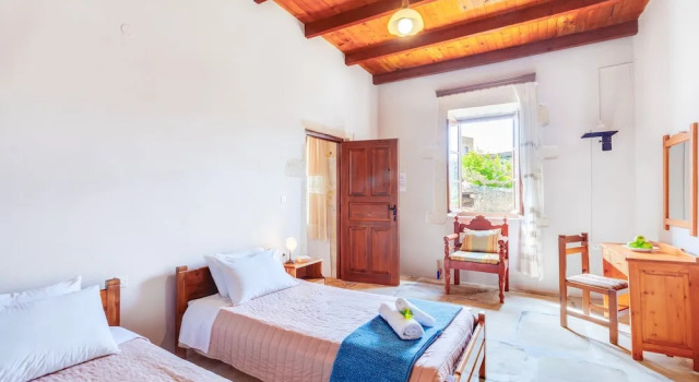 Villa Vereniki Heated Pool
