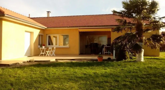 Alaguyauder La Chambre, Rezervasyon Misafirhane Châtillon-sur-Broué havuzlu oteller, Yüzme Havuzu