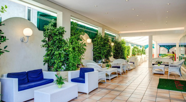 Hotel Smeraldo, Забронировать Отель Отели Чезенатико 4 звезды, 4*
