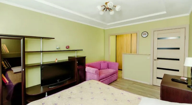 Apartment bureau EasyRent on st. Kudasheva, 110, Prenota Appartamento Tolyatti 