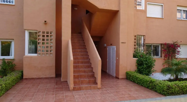 CASARES appart 2 ch dans parc tropical avec vue sur mer, montagne et piscine, Забронировать Апартаменты/квартира Апартаменты Касарес Коста, Апартаменты/квартира