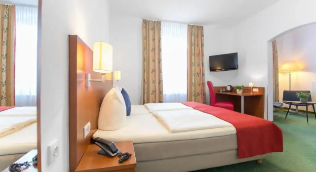Трёхместный номер Standard Hotel Weierich