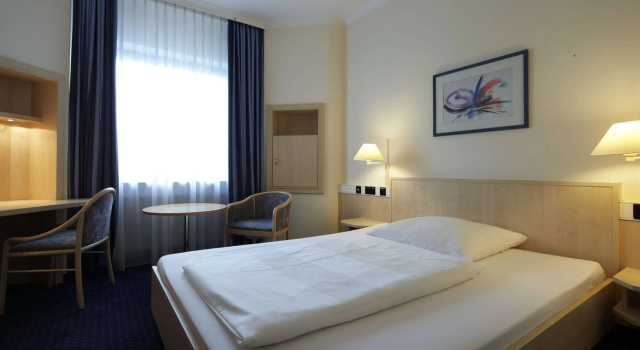 Двухместный номер Business InterCityHotel Ulm