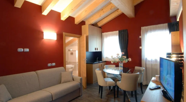 Люкс с балконом Hotel Garni Vittoria