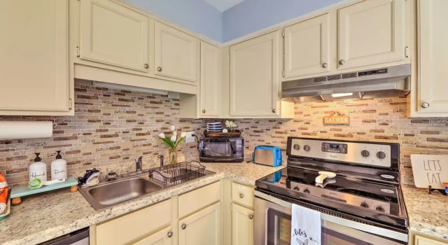 Апартаменты с 2 комнатами Swansboro Coastal Home u003c 3 Mi to State Park