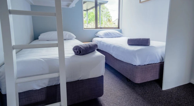 Номер Standard с 2 комнатами с балконом Hastings TOP 10 Holiday Park