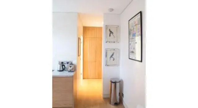 Renovated Studio Heart Of Chelsea, Забронировать Отель Кенсингтон и Челси Лондон, рядом с Здание «Мишлен Хауз»