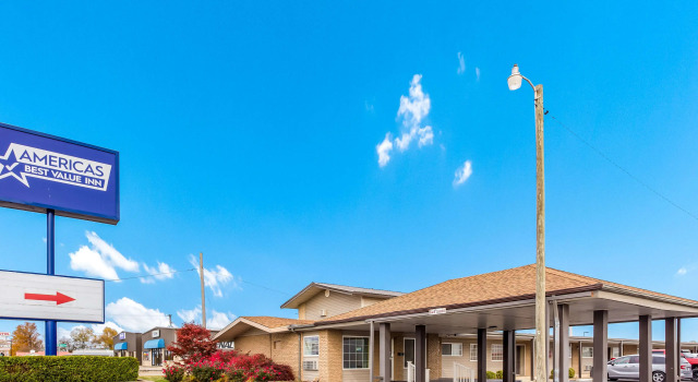 Americas Best Value Inn - Lebanon, Prenota Hotel Lebanon Missouri