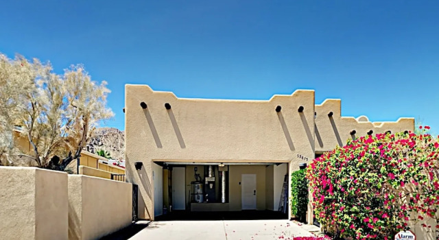 Mountain View La Quinta Stunner by RedAwning, Забронировать Отель Ла-Кинта Coachella Valley