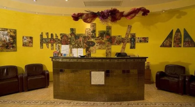 Hotel Alexander's, Boek Hotel Hotels in Nitriansky kraj met ontbijt, Ontbijt