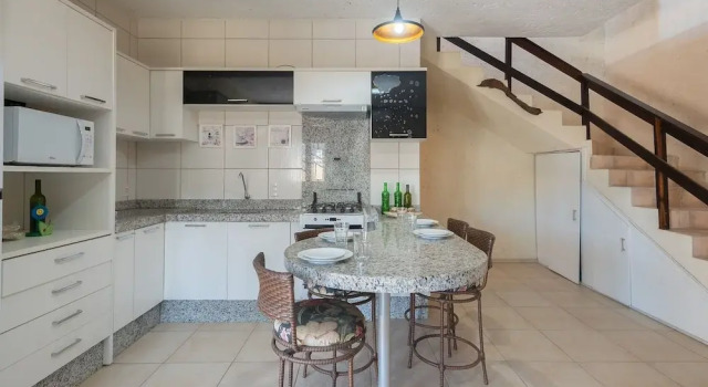 Апартаменты Fully Equipped Houses in a Condominium With a Pool, 110m From the Beach - Onis