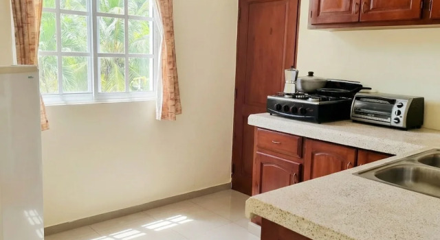 Апартаменты 2-bedroom Beach Apartment With Pool Costambar