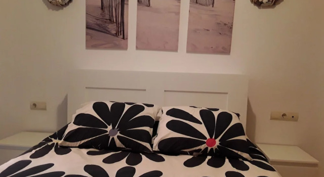 Apartamento en zona de golf y playa