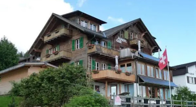 Alphotel Eiger B&B, Buchen Sie Bed & Breakfast Beatenberg Interlaken