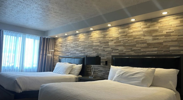 Четырёхместный номер Standard Travelodge by Wyndham Drummondville
