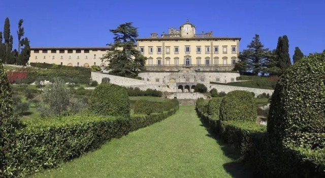 Collina, Buchen Sie Hotel Hotels in Valdarno mit Pool, Schwimmbad