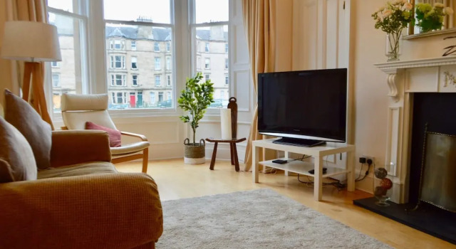Sunny First Floor Stockbridge Flat, Забронировать Апартаменты/квартира Апартаменты Эдинбурга, рядом с Dean Village, Апартаменты/квартира