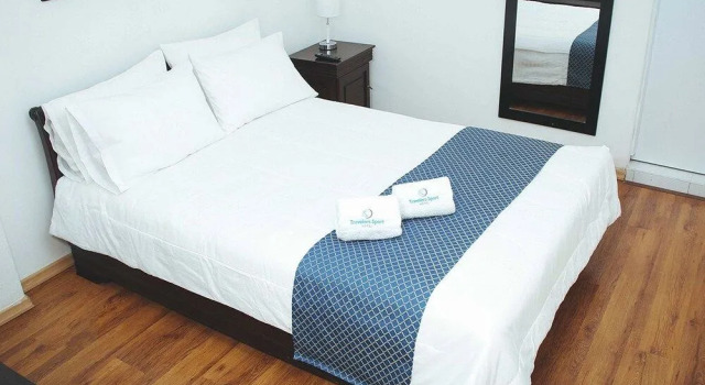 Hotel Travelers Sport