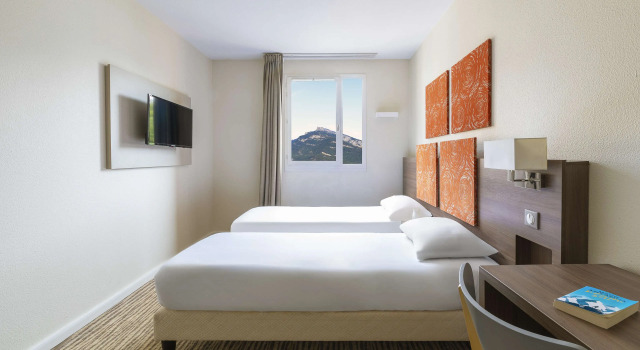 Двухместный номер Standard Kyriad Chambéry Centre - Hôtel et Résidence