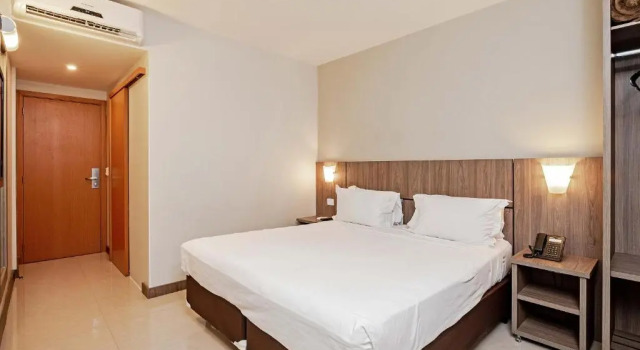 Двухместный номер Standard Slim Hotel Curitiba Av das Torres