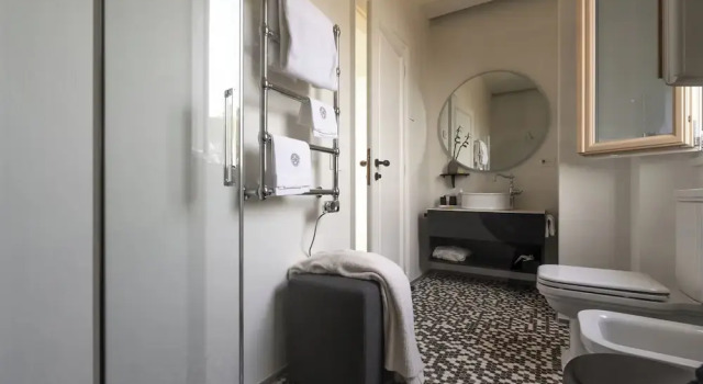 One Belvedere Tuscany, Book Hotel Poggibonsi Chianti