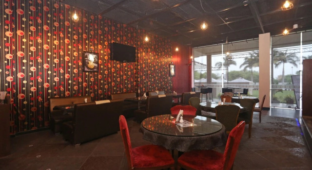 OYO 22973 Hotel Shiva Inn, Забронировать Отель Отели штата Махараштры 3 звезды, 3*