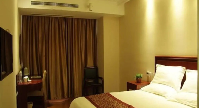 GreenTree Inn Zhoushan Putuo Donggang Hotel, Rezerwuj Hotel Putuo District Zhoushan