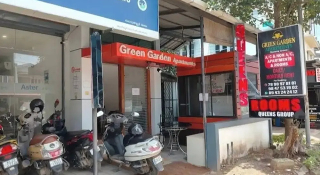 Queens Residency, Varaa Hotelli Kodungallur New Delhi