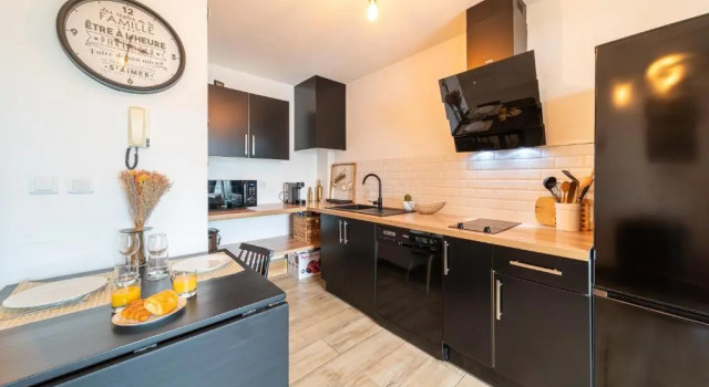 LE CITYBREAK - Studio hypercentre Saint Denis, Prenota Appartamento Hotel a Saint-Denis con parcheggio, Parcheggio