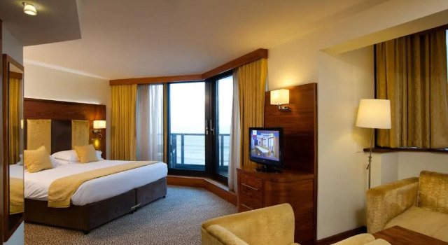 Семейный номер Standard The View Hotel