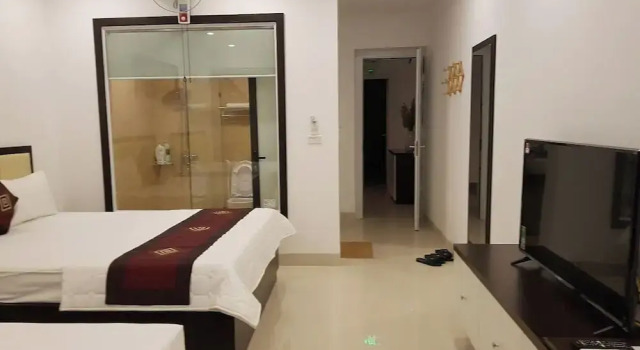 Четырёхместный номер Standard Hoang Lan Hotel KDT Van Quan - BAYLUXURY