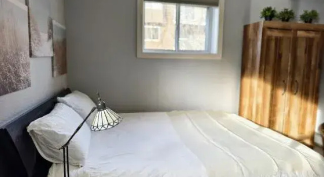 Люкс Urban Nest-Stay Close to Trendy Restaurants and Shops