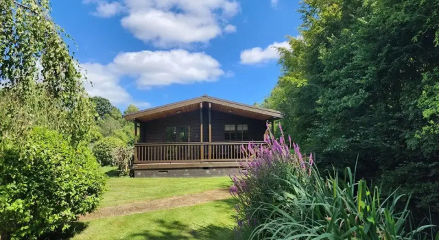 Willowbank Lodges, Забронировать Курортный отель Пеуси North Wessex Downs
