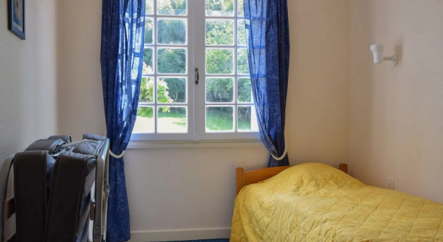 Beautiful Family Villa With Private Pool in Quiet Area of Villeneuve-sur Lot, Book Villa Villas in Lot Valley, Villa