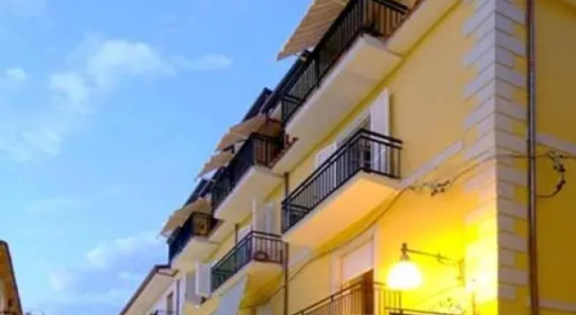 Hotel La Marina