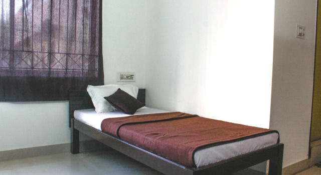 Кровать в общем номере Transit Dorms - Hostel