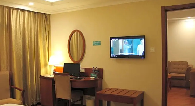 Люкс GreenTree Inn Nanchang County Xiangyang Lianxi Road Hotel